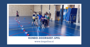 Rondo-Doorgeef-Spel in de gymles