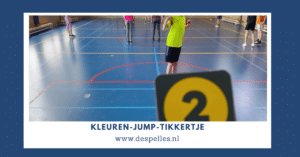 Kleuren-Jump-Tikkertje in de gymles
